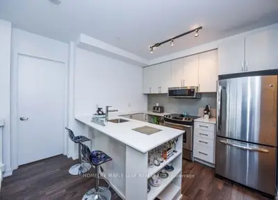 2560 Eglinton Avenue W #115, Mississauga, ON L5M 5R1