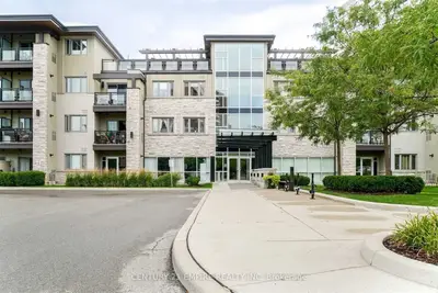 570 Lolita Gardens 310, Mississauga, ON L5A 0A1