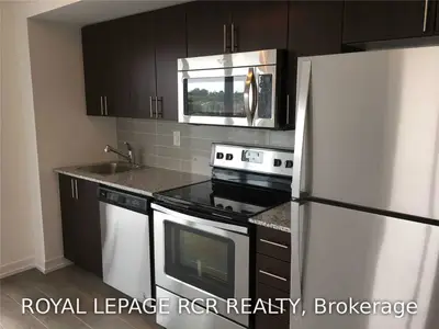 1420 Dupont Street 516, Toronto W02, ON M6H 4J8