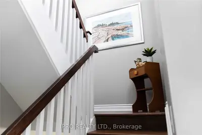 7 Andrew Avenue, Orangeville, ON L9W 4E5