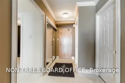 415 Locust Street 1002, Burlington, ON L7S 2J2