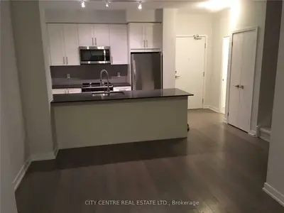 4085 Parkside Village Road Th1, Mississauga, ON L5B 0K2