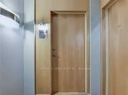 3939 Duke Of York Boulevard, Mississauga, ON L5B 4N2