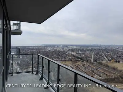 2220 Lake Shore Boulevard W 4103, Toronto W06, ON M8Y 3H8