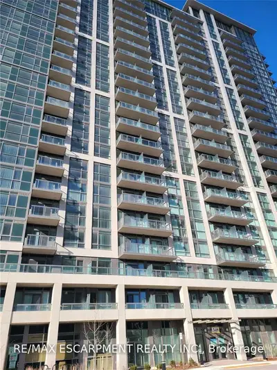 349 Rathburn Road 312, Mississauga, ON L5B 0G9