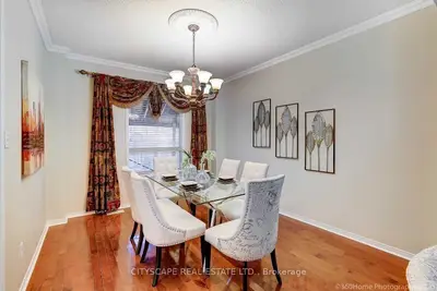 3256 Escada Drive, Mississauga, ON L5M 7V5