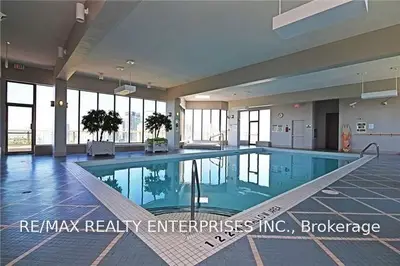 55 Elm Drive 510, Mississauga, ON L5B 3Z3