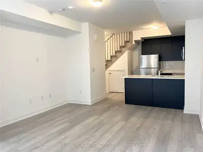3476 Widdicombe Way 19, Mississauga, ON L5L 0B8