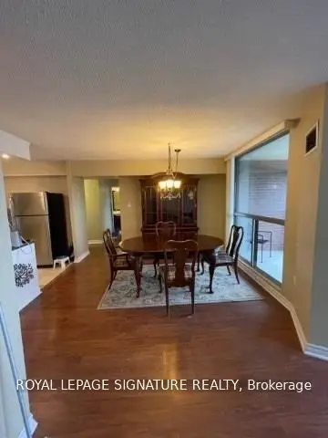 1580 Mississauga Valley Boulevard 504, Mississauga, ON L5A 3T8