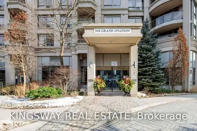 310 Burnhamthorpe Road 3109, Mississauga, ON L5B 4P9