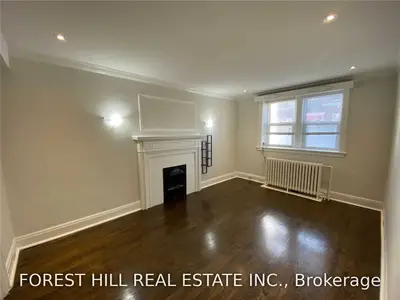 109 Glenholme Avenue 1, Toronto W03, ON M6H 3B2