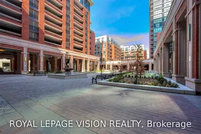 830 Lawrence Avenue 1501, Toronto W04, ON M6A 1C3
