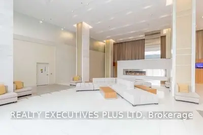 16 Brookers Lane 307, Toronto W06, ON M8V 0A5