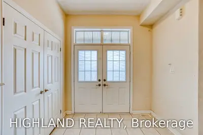 3045 Hibiscus Gardens, Oakville, ON L6M 4M2