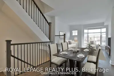 2172 Trafalgar Road 13, Oakville, ON L6H 7H2