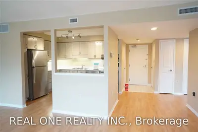 2199 Sixth Line 202, Oakville, ON L6H 5V3