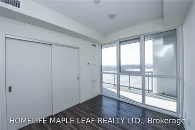 2087 Fairview Street 704, Burlington, ON L7R 0E5