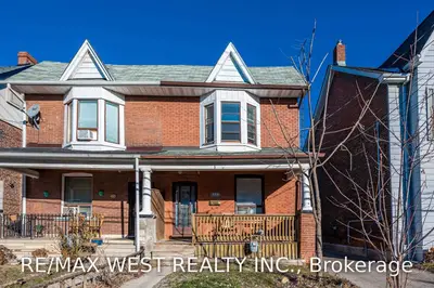 146 Maria Street .Bsmt, Toronto W02, ON M6P 1W4