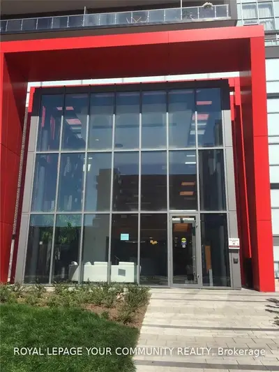 15 James Finlay Way 627, Toronto W05, ON M3M 0B3