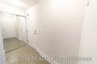4055 Parkside Village Drive 1516, Mississauga, ON L5B 0K8