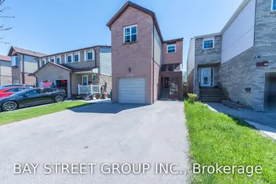 609 Galloway Crescent, Mississauga, ON L5C 3R7