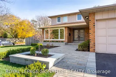 1710 Howat Crescent, Mississauga, ON L5J 4G7