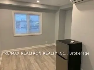 3735 Lake Shore Boulevard W 301, Toronto W06, ON M8W 1P9
