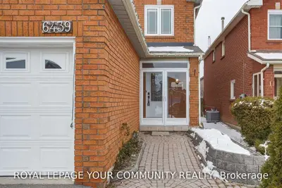 6439 Longspur Road, Mississauga, ON L5N 6E4