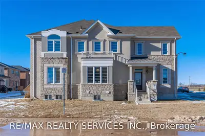 1372 Sycamore Garden Gardens, Milton, ON L9T 7E7