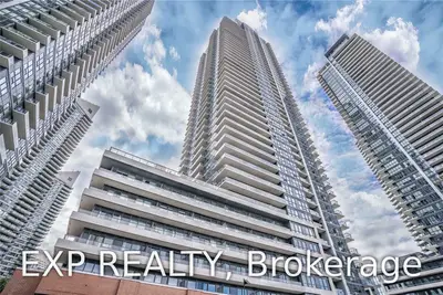 2220 Lake Shore Boulevard W 605, Toronto W06, ON M8V 0C1
