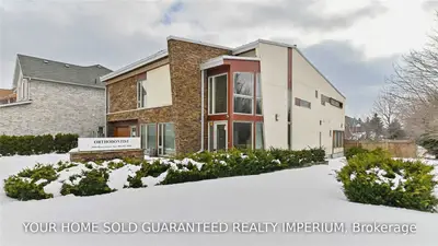 5994 River Grove Avenue, Mississauga, ON L5M 4Z8