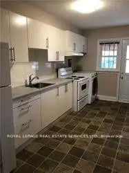 3327 A Bloor Street W, Toronto W08, ON M8X 1E7