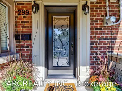 299 High Park Avenue, Toronto W02, On M6p 2s8