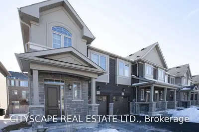 390 Threshing Mill Boulevard, Oakville, ON L6H 0P6