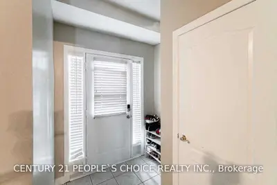 381 Krotone Crescent, Mississauga, ON L5W 1T8