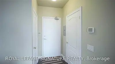 483 Faith Drive Ph8, Mississauga, ON L5R 0A1
