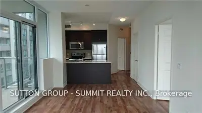 339 Rathburn Road W 605, Mississauga, ON L5B 0K6