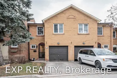 2120 Rathburn Road E 101, Mississauga, ON L4W 2S8