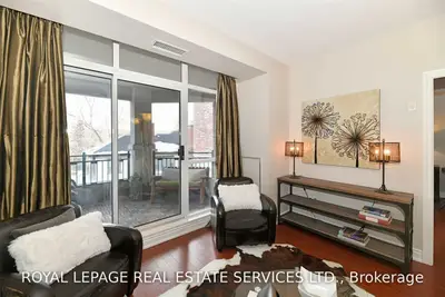 12 Old Mill Trail 307, Toronto W08, ON M8X 2Z4