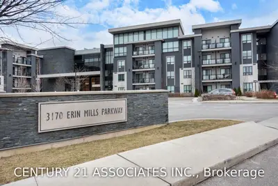 3170 Erin Mills Parkway 314, Mississauga, ON L5L 1W8