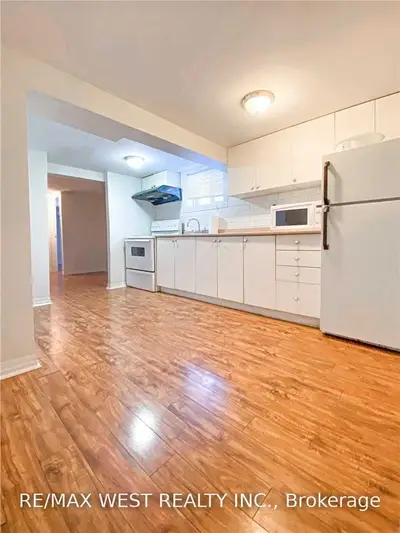79 Twenty Sixth Street Bsmt, Toronto W06, ON M8V 3R8