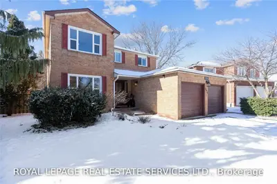 1514 Queensbury Crescent, Oakville, ON L6H 4G5