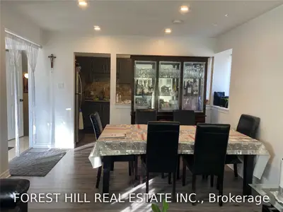 260 John Garland Boulevard 226, Toronto W10, ON M9V 1N8