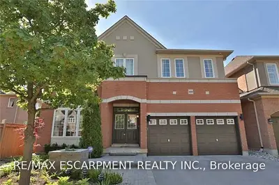 160 CREEK PATH Avenue, Oakville, ON L6L 6T3