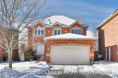 7 May Street, Halton Hills, ON L7G 5T9
