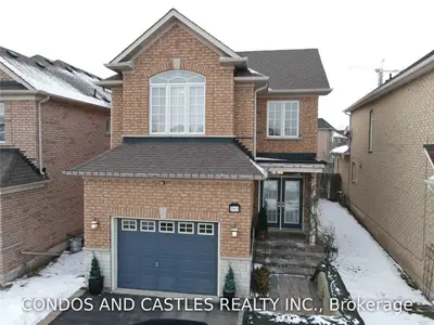383 Grovehill Road, Oakville, ON L6H 6P3