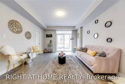 321 Squire Crescent, Oakville, ON L6H 0L9