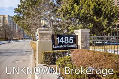1485 Lakeshore Road E 1214, Mississauga, ON L5E 3G2
