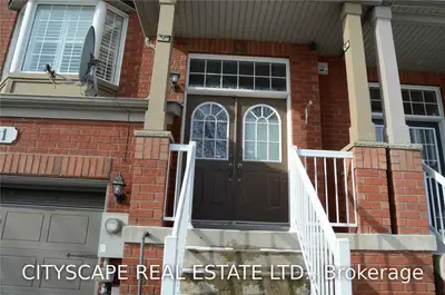 6621 Jazzy Mews E On, Mississauga, ON L5W 1S2