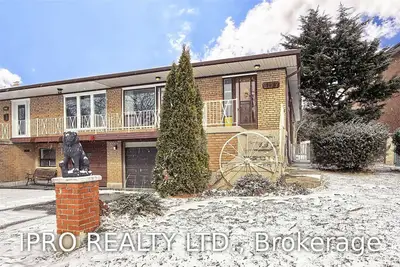 3177 Sunnyhill Drive, Mississauga, ON L4X 2K5